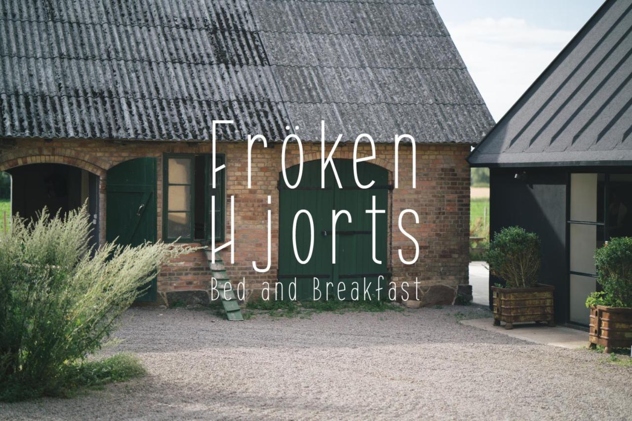 Froeken Hjorts Bed And Breakfast Höganäs 외부 사진